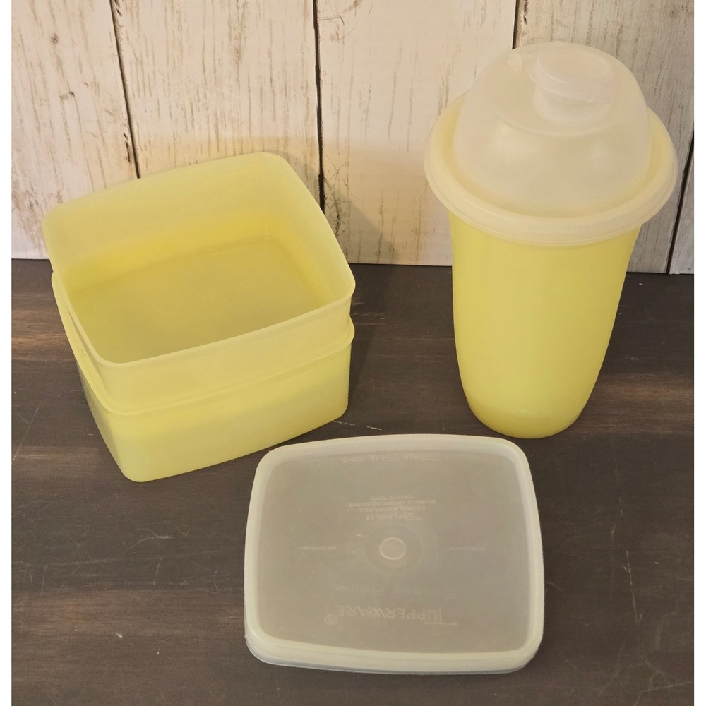 Vintage Tupperware Square Round Yellow Containers w/Lids 311-36 + Shaker 344-2